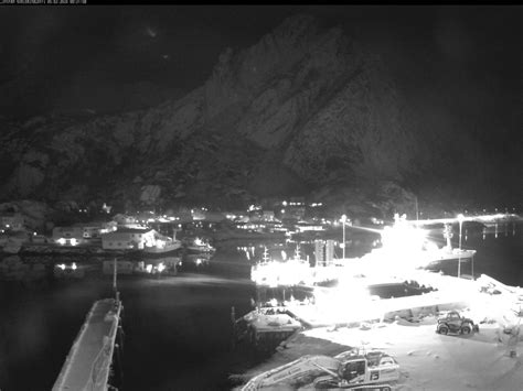 Lofoten webcams at Gimsøy, Henningsvær, Reine, Svolvær,。